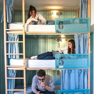  Hostel Ozz