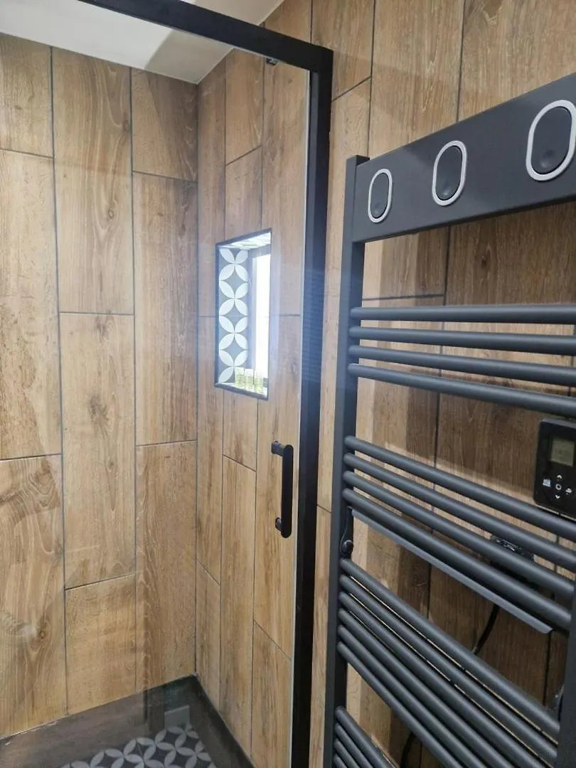 Nice Pour 6, Confort Garanti Apartment