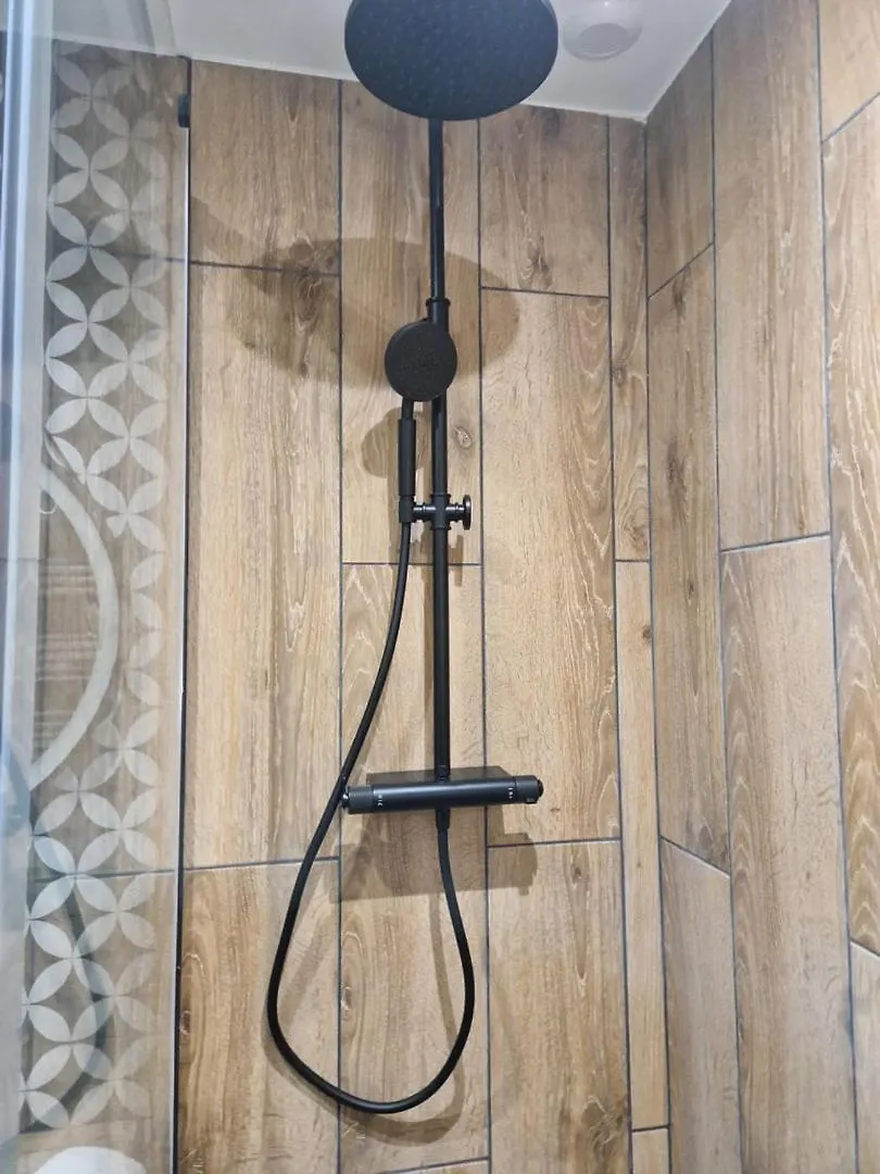 Nice Pour 6, Confort Garanti Apartment